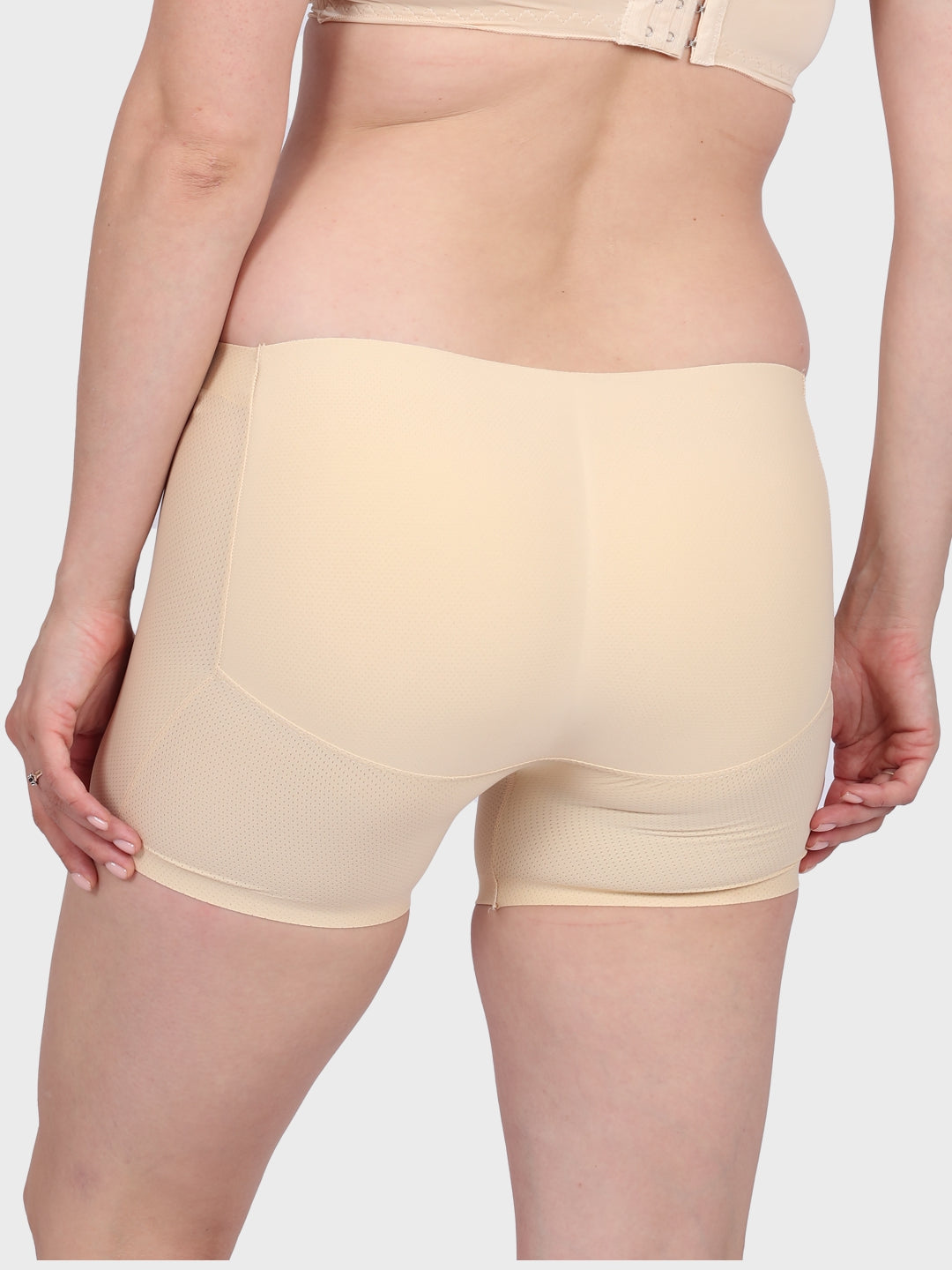Luella™ Sculpt and Enhance: Women’s Seamless Butt Lifter Panties for Perfectly Shaped Curves!