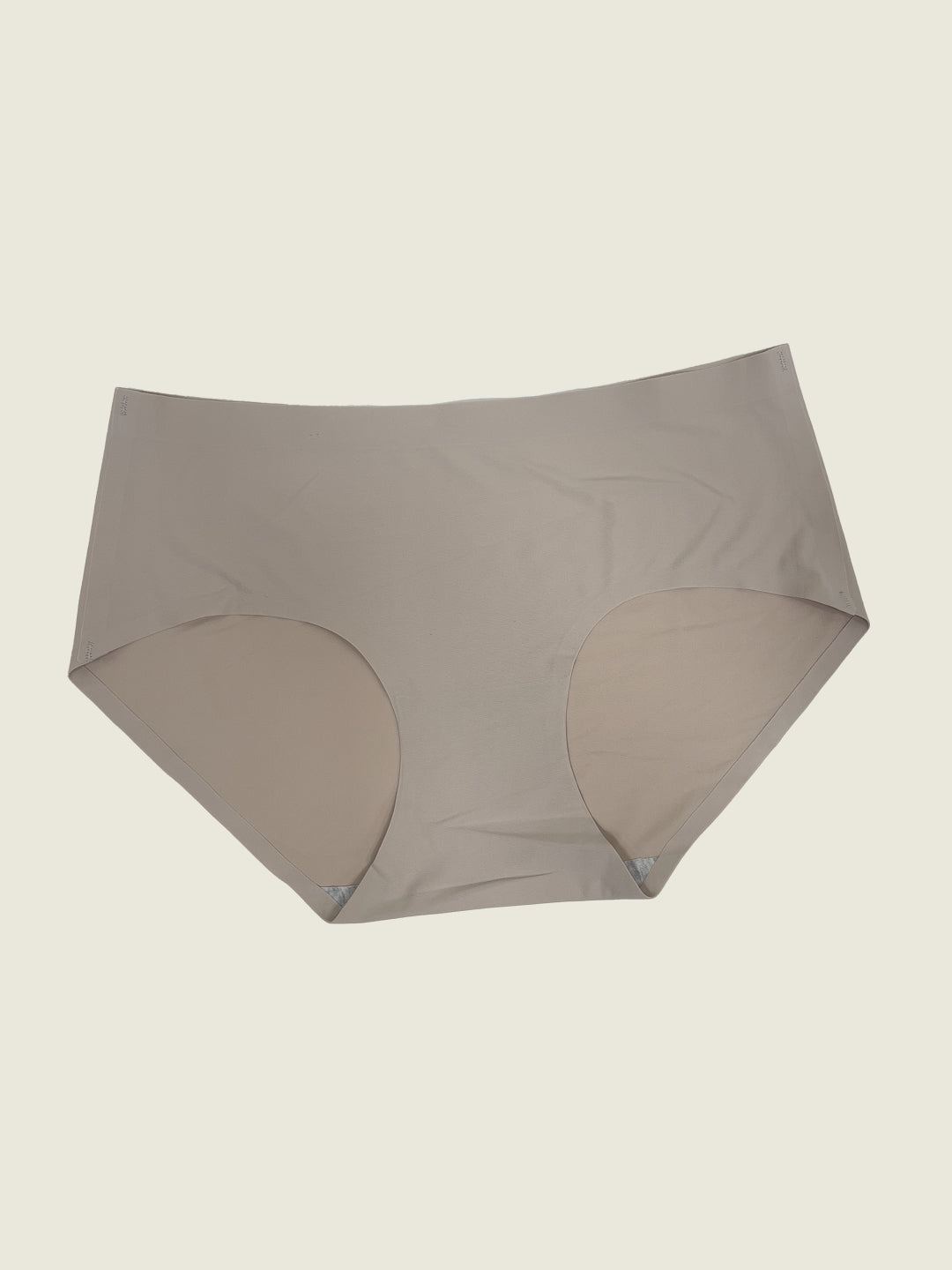Luella™ Women's Seamless Ice Silk Hipster Panties – Luxe Comfort for Every Occasion.
