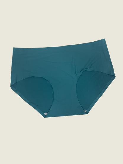 Luella™ Women's Seamless Ice Silk Hipster Panties – Luxe Comfort for Every Occasion.